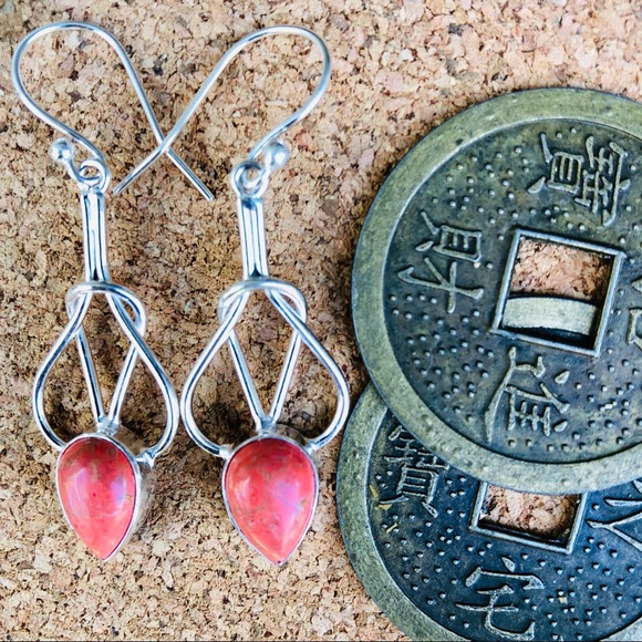 ✨COPPER TURQUOISE 2” DANGLE EARRINGS✨ - Picture 3 of 5